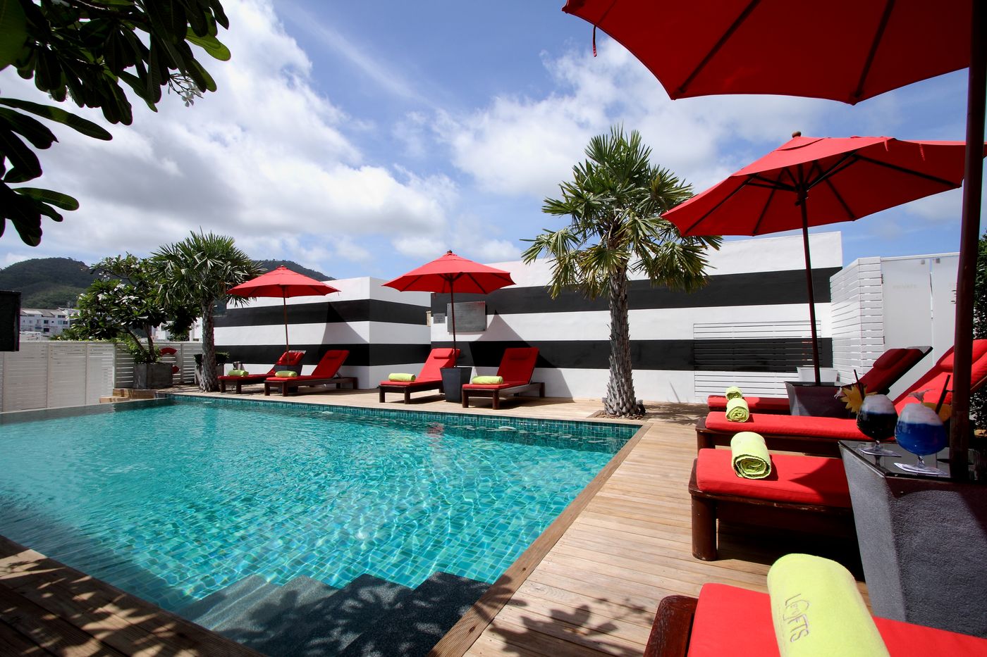 Bydlofts-Boutique-Hotel---Serviced-Apartments-Pool-5