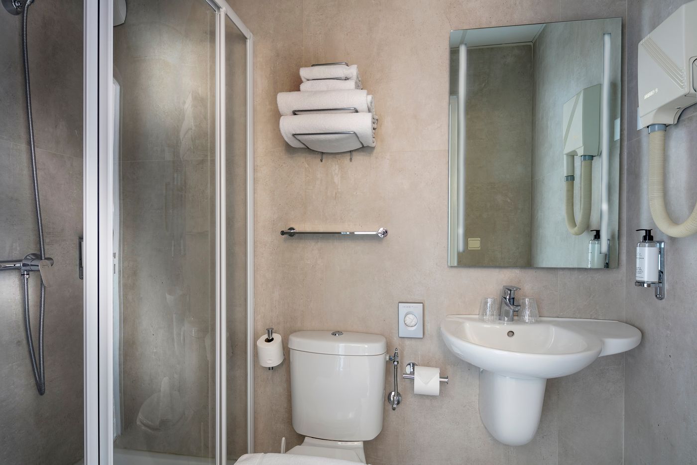 Hotel-L-Esterel-Room-17