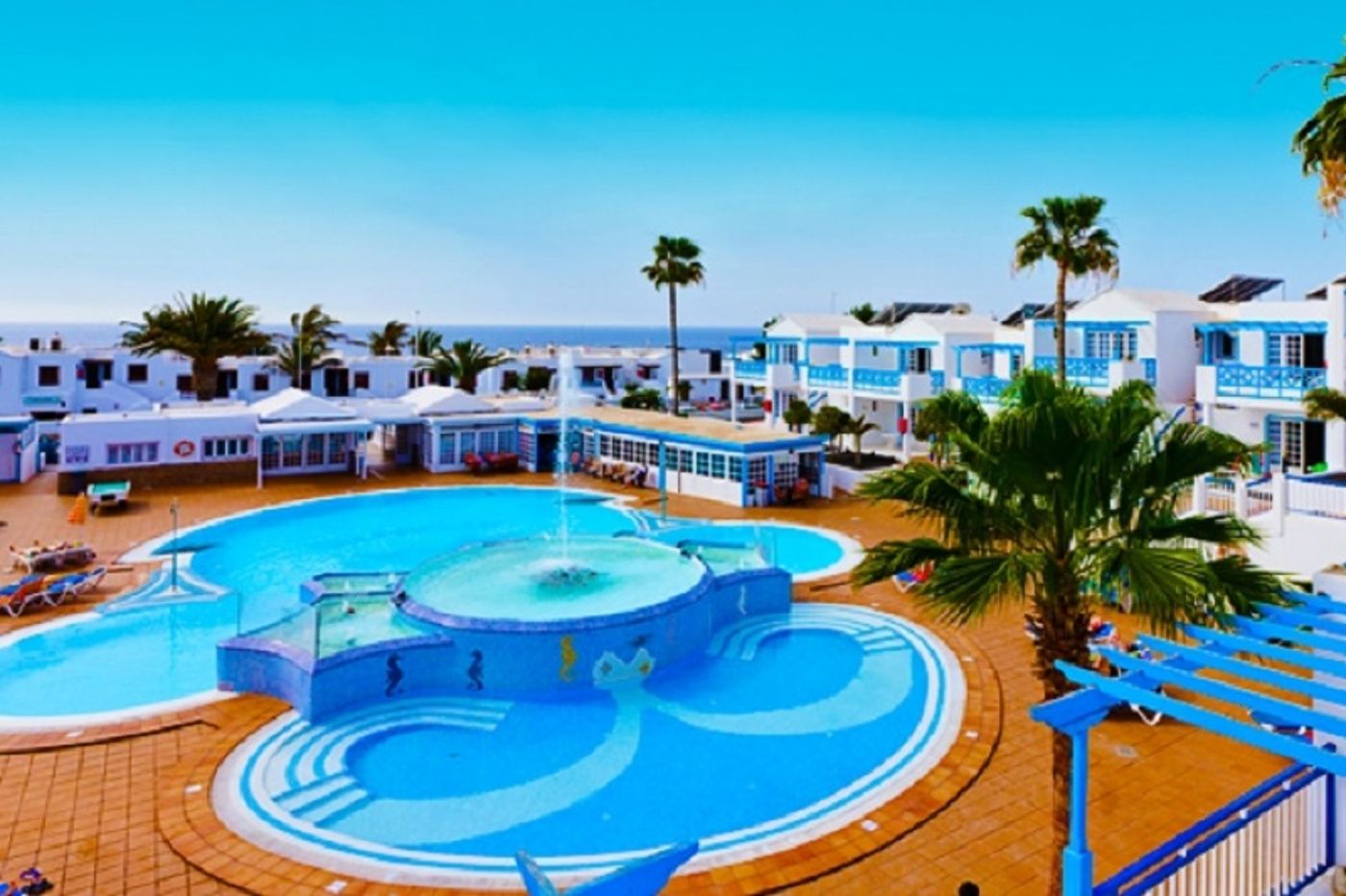 Atlantis-Las-Lomas-Pool-3