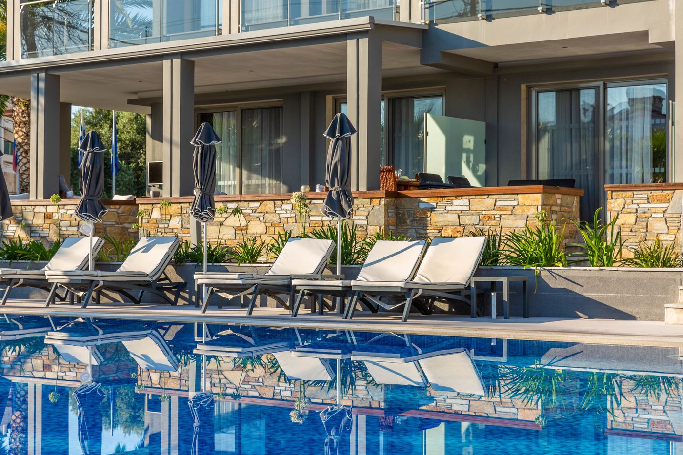 Dionysos Hotel and Suites