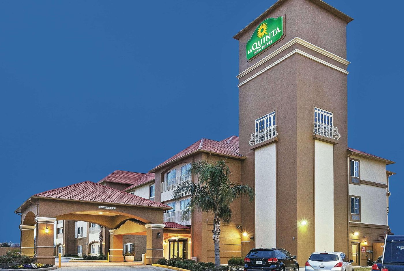 La Quinta Inn & Suites Houston Hobby Airport-United States-HOUSTON-General view-4