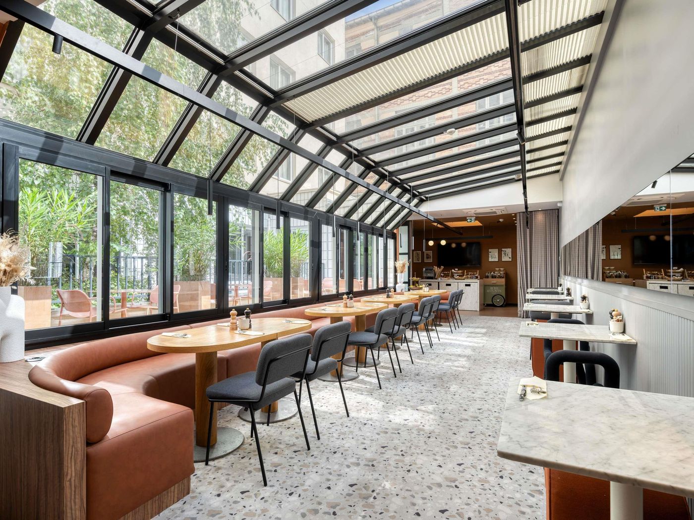 Hotel-Mercure-Paris-15-Porte-de-Versailles-Restaurant-3