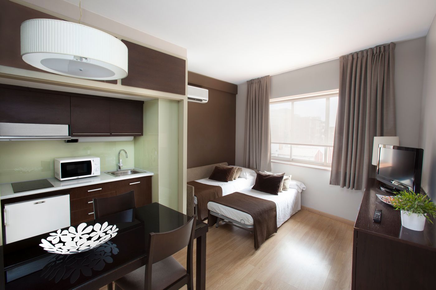 Senator Barcelona Apartments-Spain-BARCELONA-Room-9