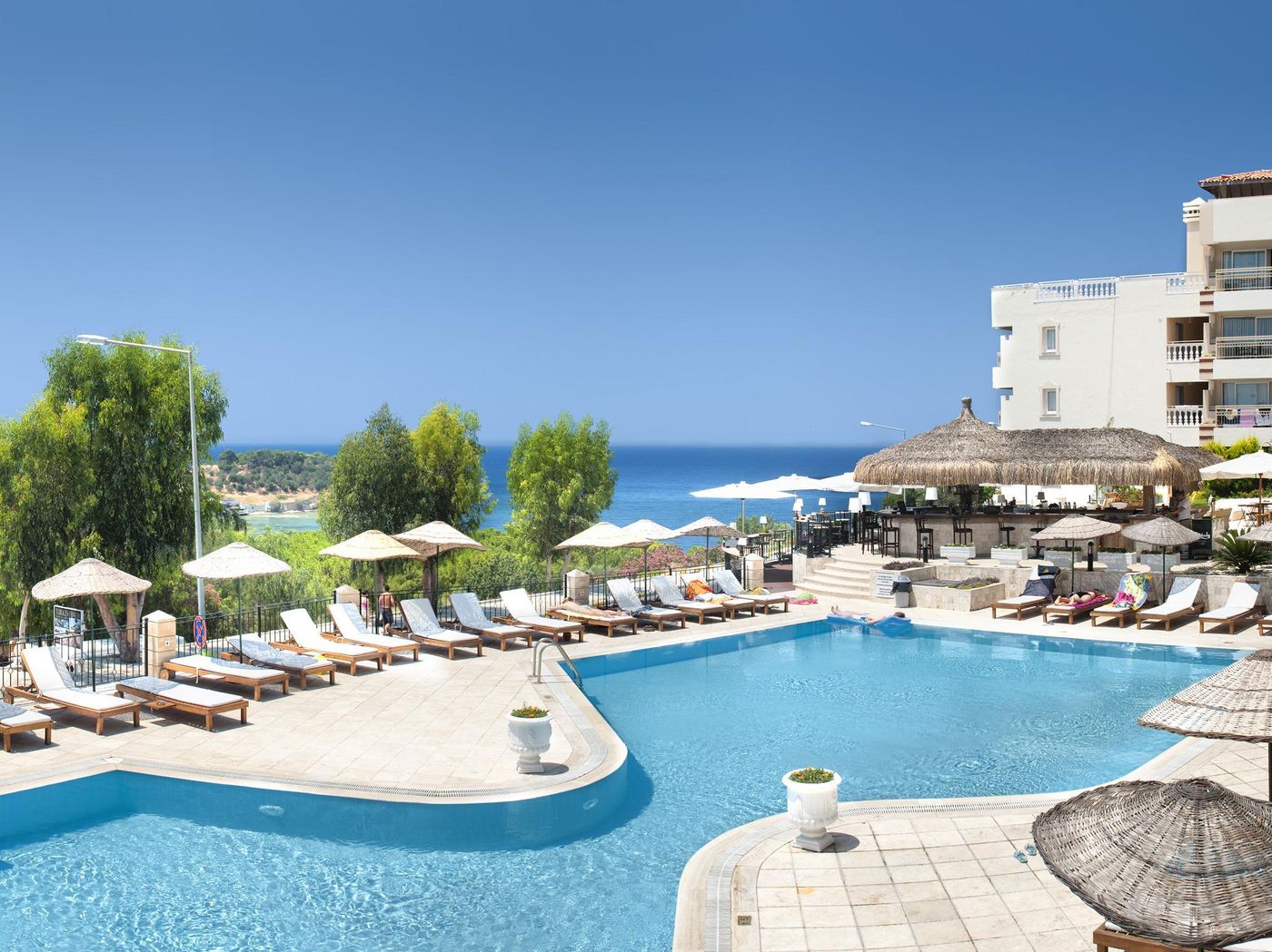 Carina-Hotel-General-view-7