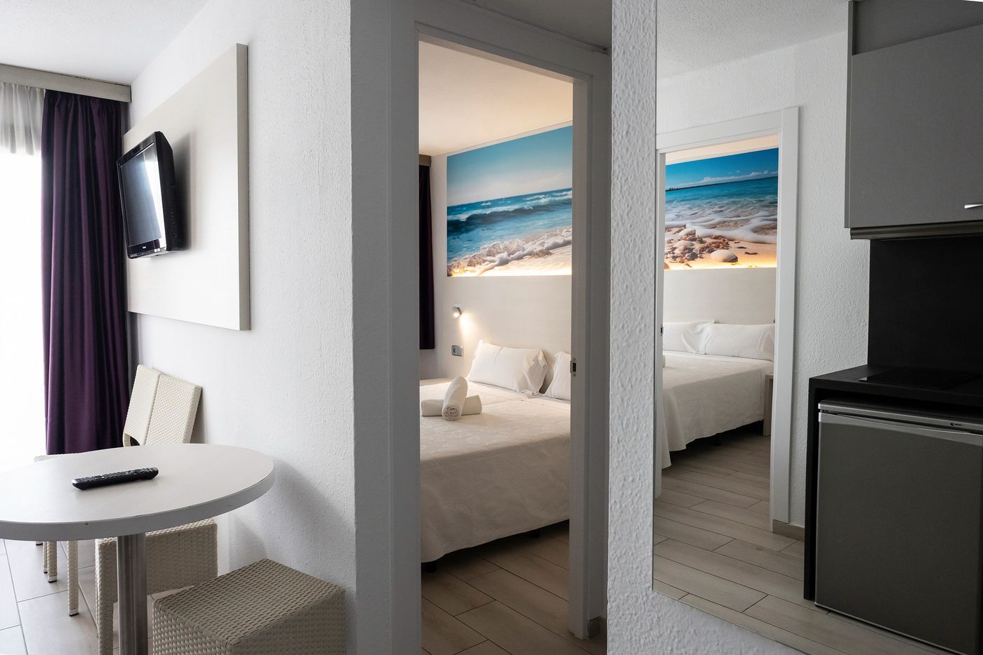 Miami-Park-Aparthotel-Room-14