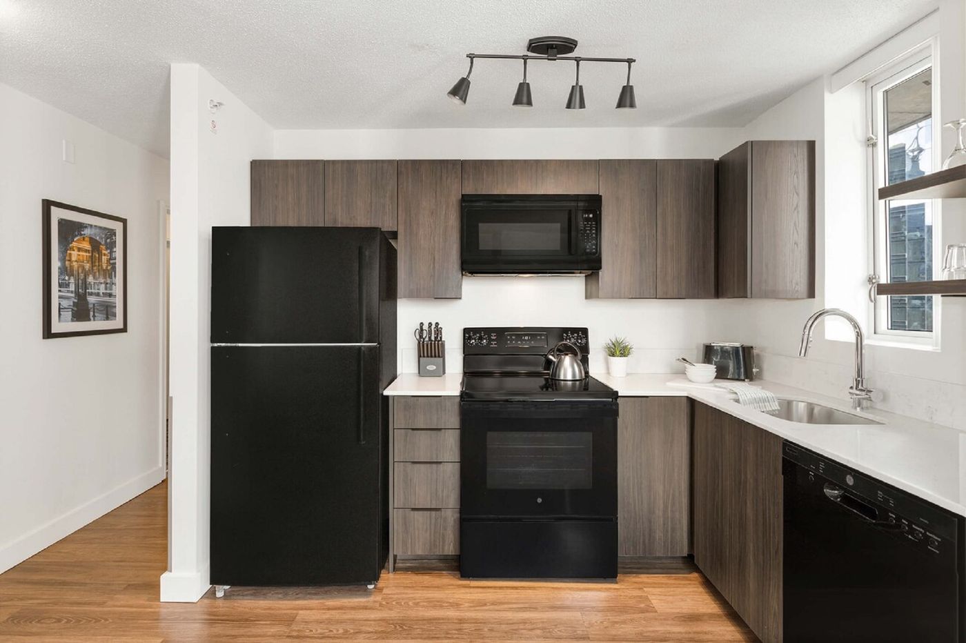 WorldMark-Vancouver-The-Canadian-Room-14