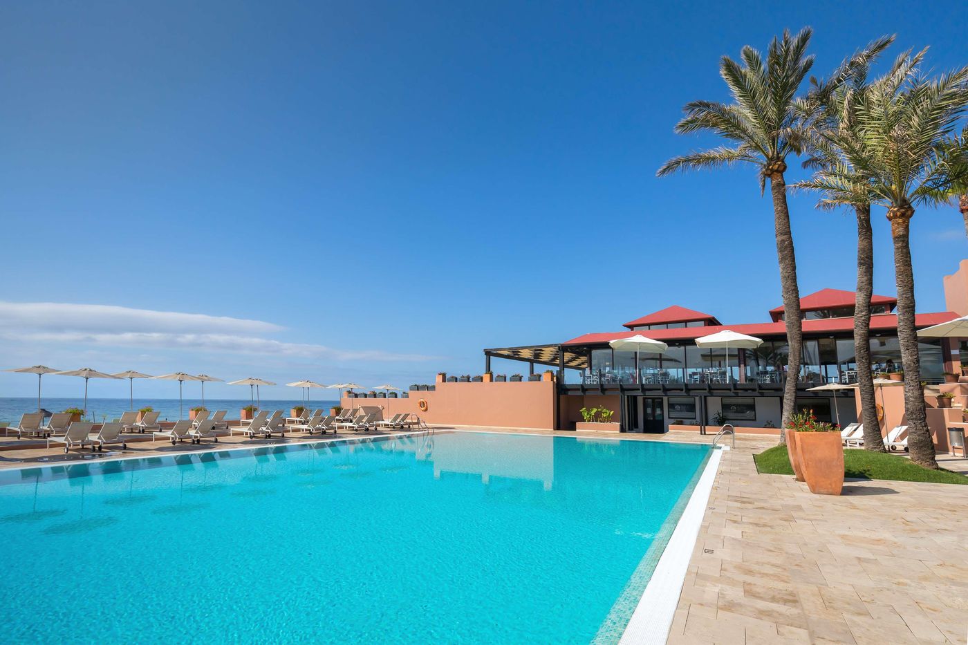 Hotel-Guadalmina-Spa---Golf-Resort-Pool-3