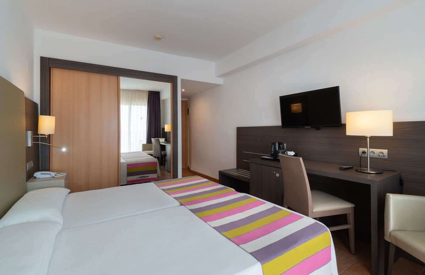 MedPlaya-Hotel-Alba-Beach-Room-8