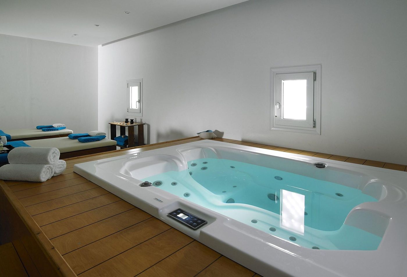 Anemos-Luxury-Grand-Resort-Sports-and-Entertainment-90