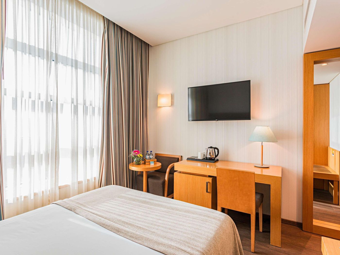 Mercure-Lisboa-Almada-Hotel-Room-21