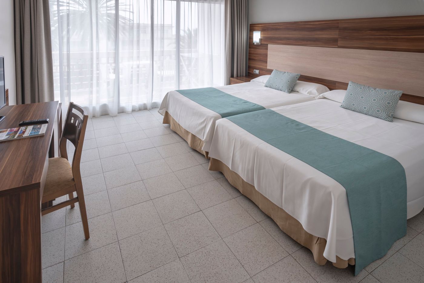 4R-Gran-Europe-Room-10