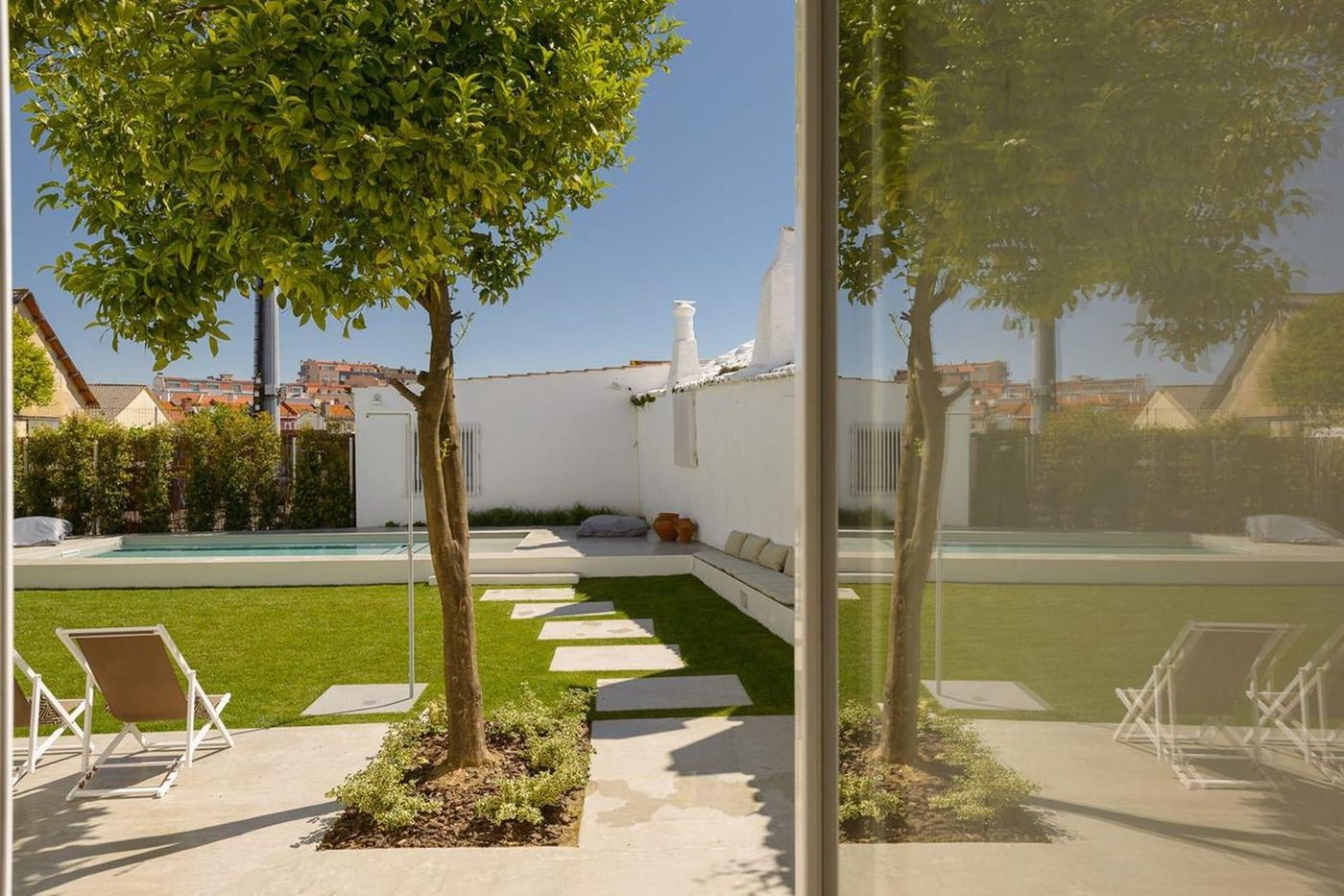 Dona-Graca-Lisbon-Apartments-Sports-and-Entertainment-59