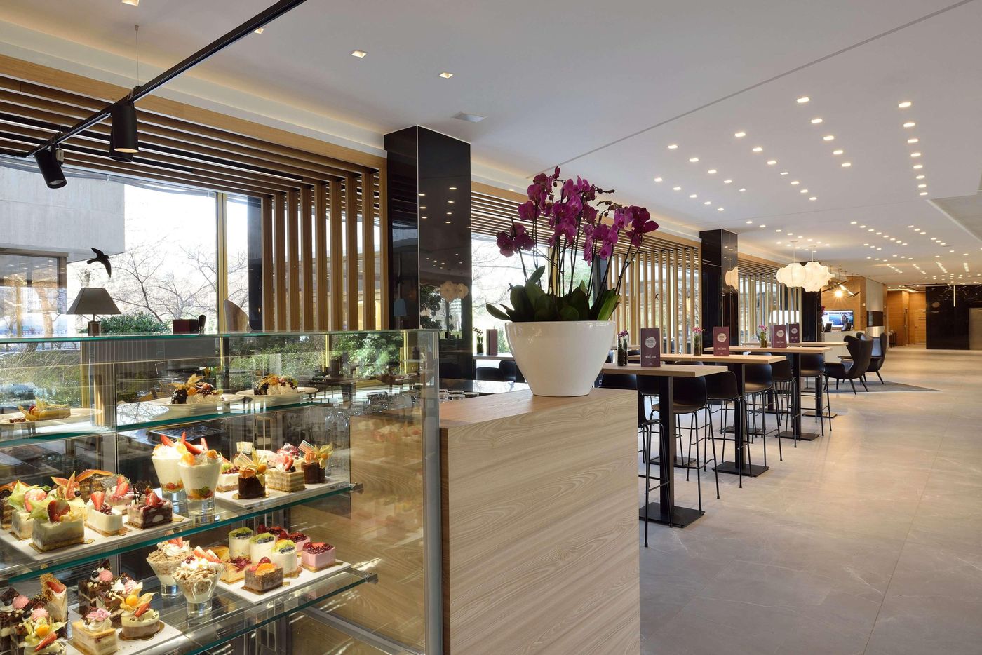 Ensana-Thermal-Margaret-Island-Lobby-36