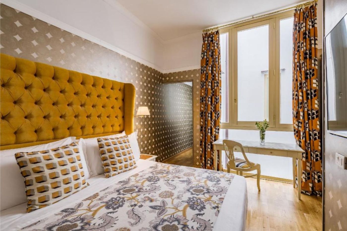 Room-Mate-Luca-Room-32