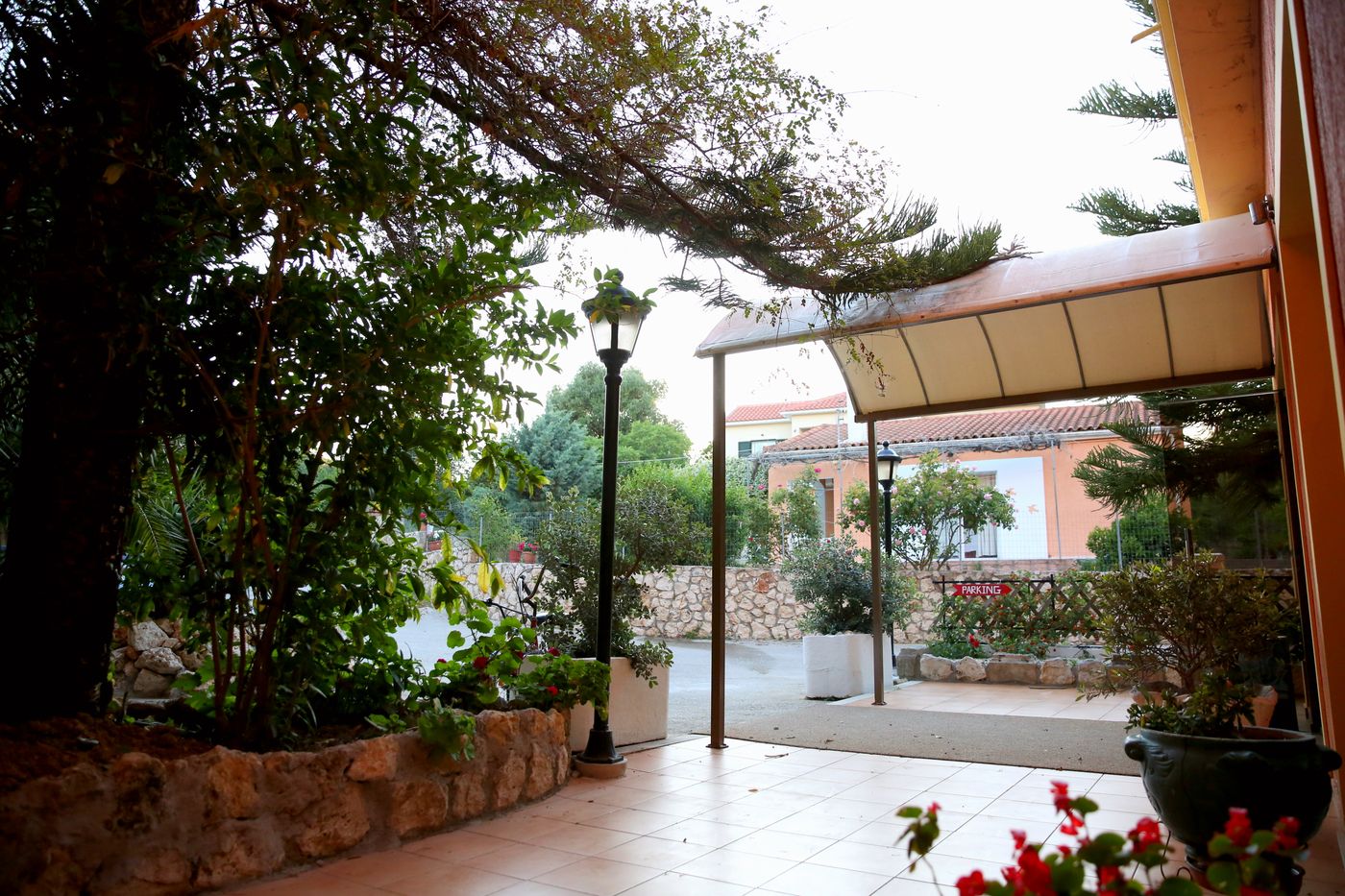 Hotel-Sunrise-Inn-General-view-12