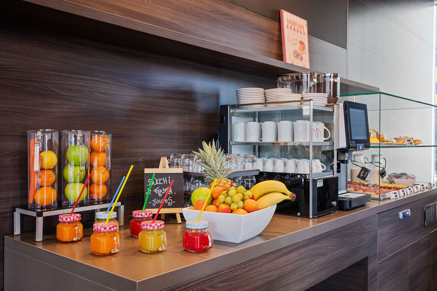 Campanile-Venice-Mestre-Restaurant-57