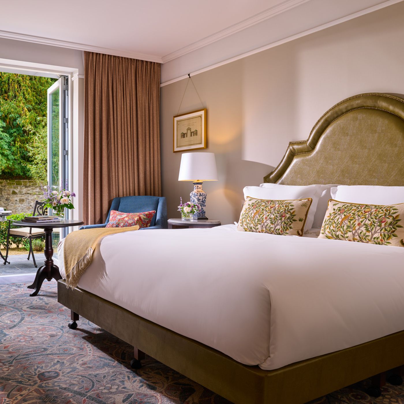 Carton-House--a-Fairmont-Managed-Hotel-Room-9