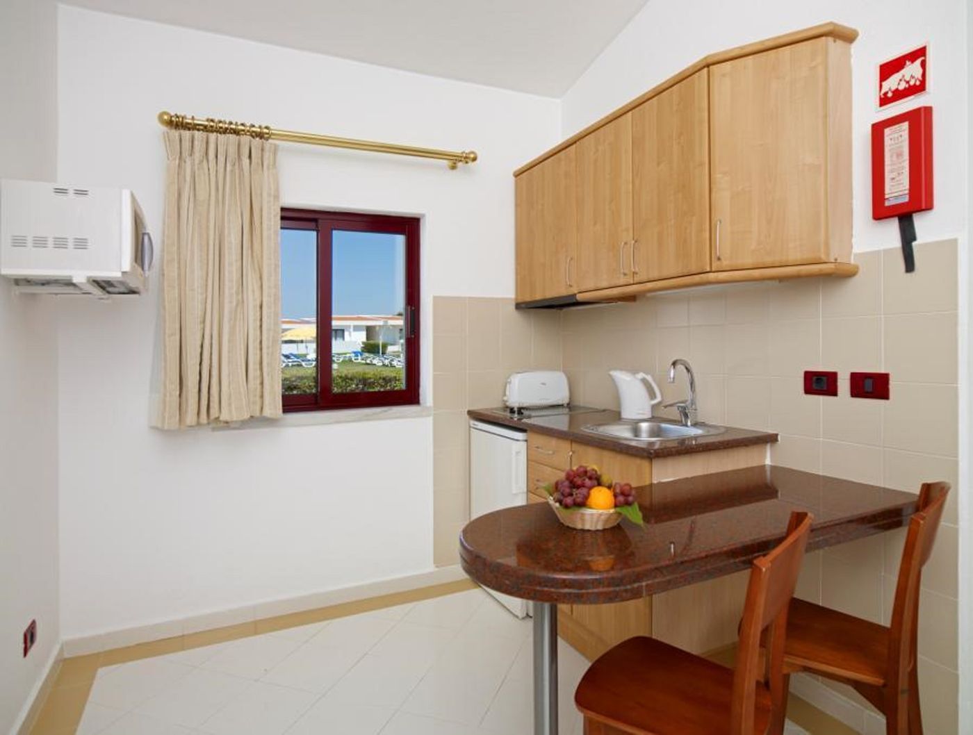 Vilamoura-Golf-Apartments-Room-12