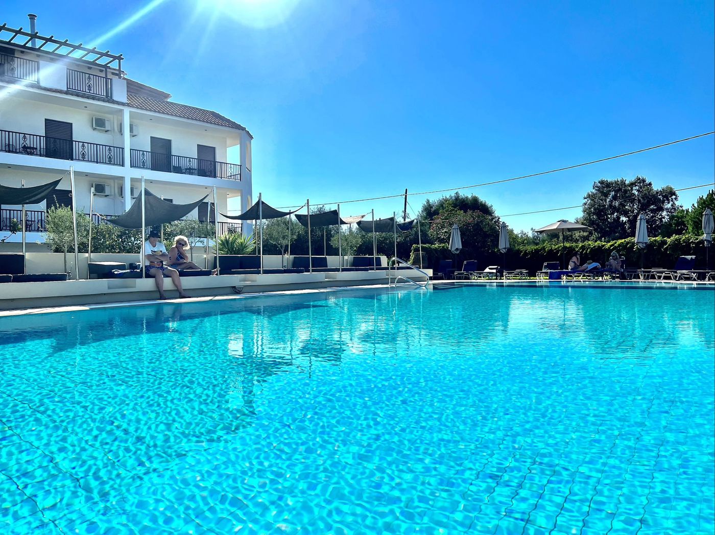 Bruskos-Hotel-and-Suites-Pool-5
