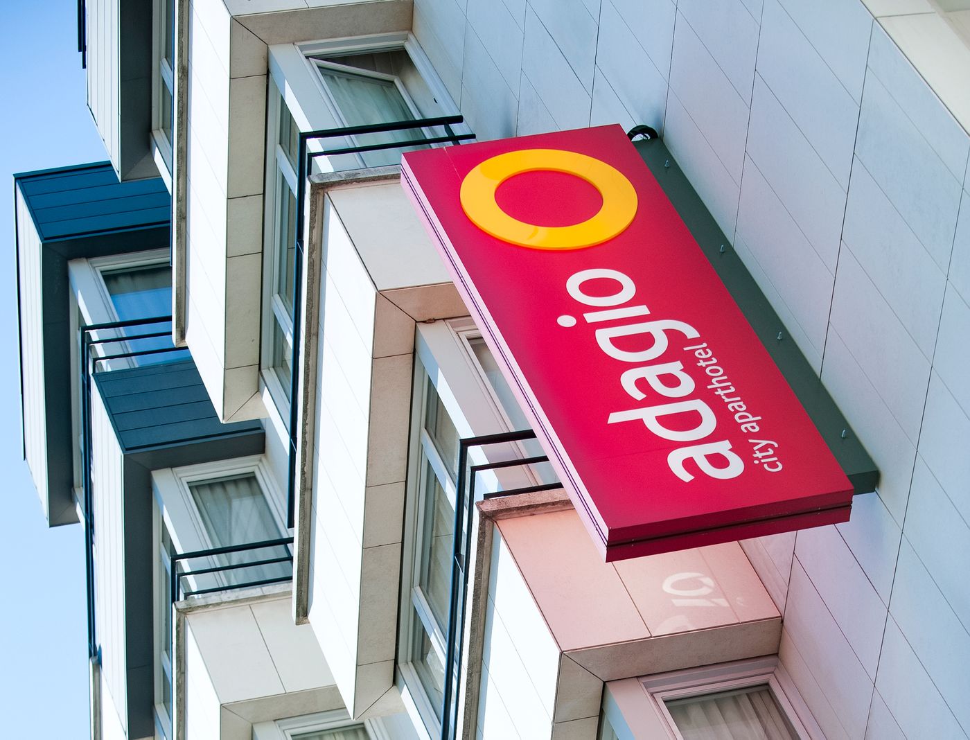 Aparthotel-Adagio-Paris-Buttes-Chaumont-General-view-10