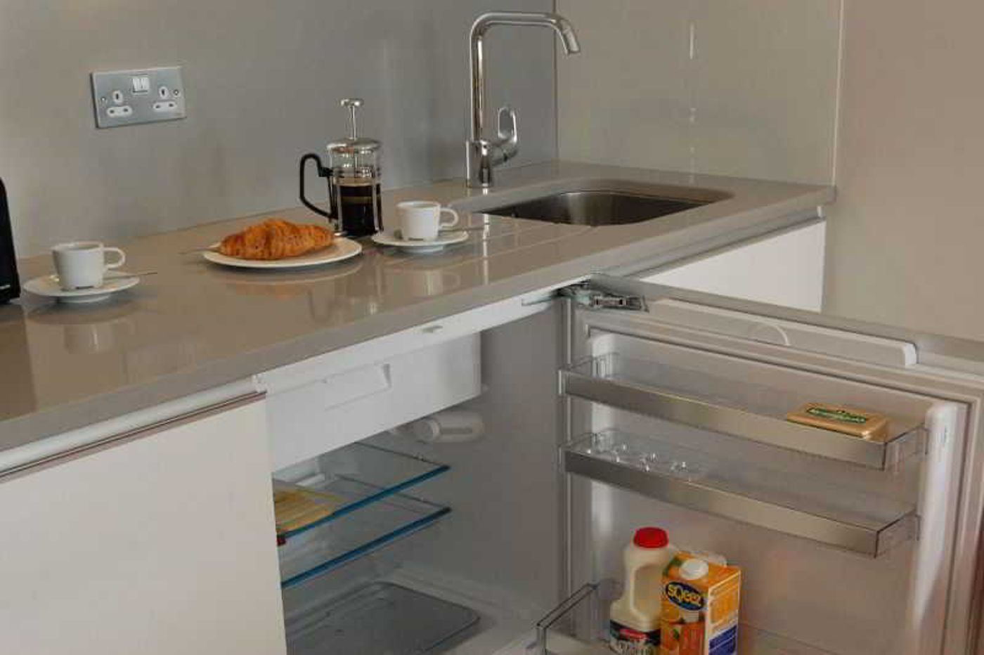 Premier Suites Plus Dublin Ballsbridge-Ireland-DUBLIN-Room-8