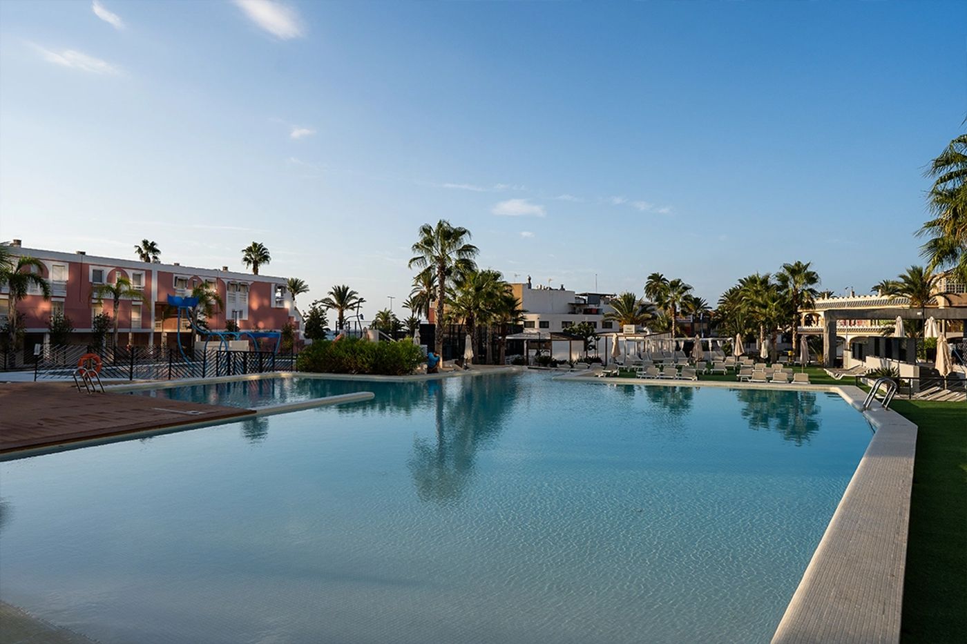 30 Degrees Hotel Dos Playas