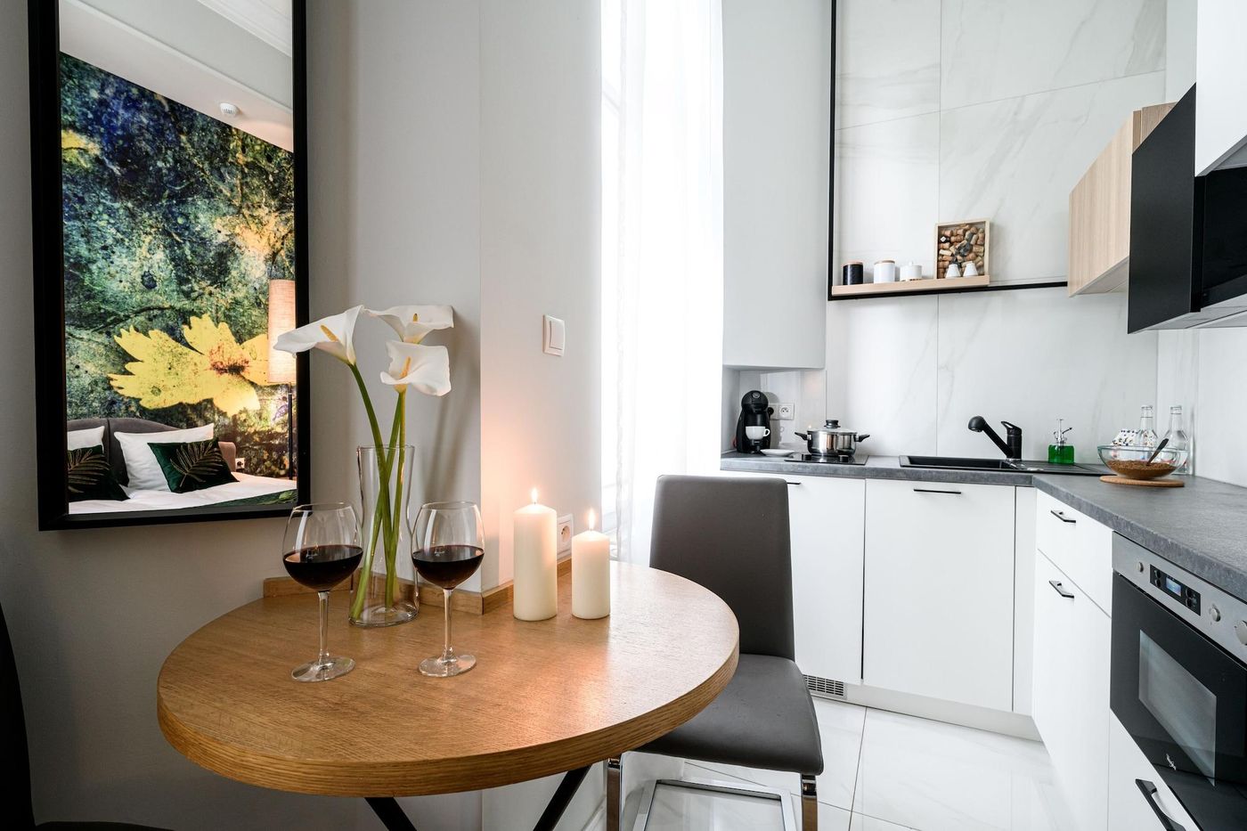 Arts-Apartments-Room-35