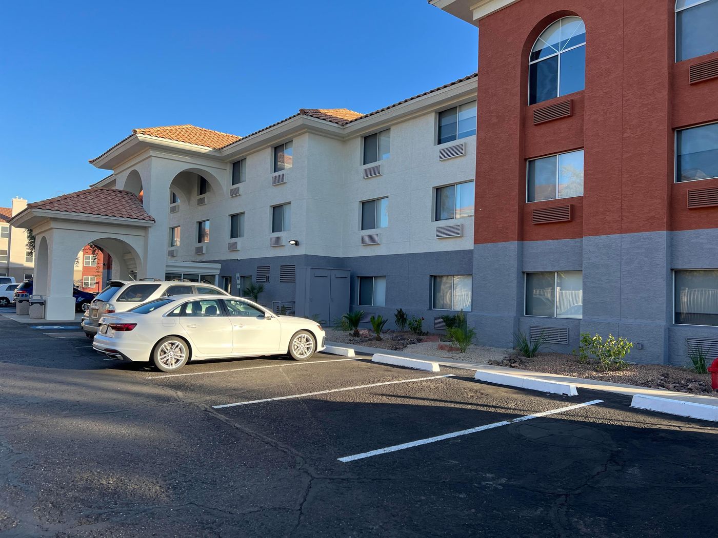 Holiday Inn Express & Suites Phoenix - Mesa West-United States-Mesa-General view-1