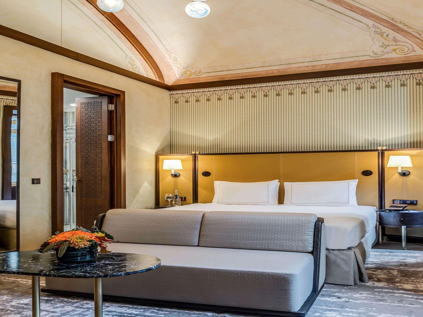 The-Galata-Istanbul-Hotel-MGallery-Room-33