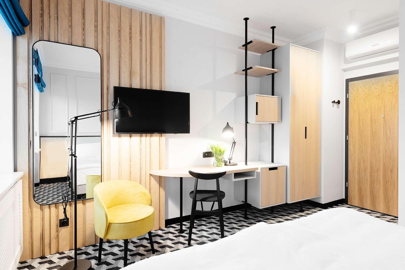 Tulip-Residences-Warsaw-Targowa-Room-4