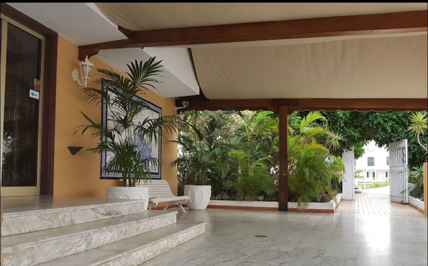 Neptuno-Costa-Adeje-Lobby-13