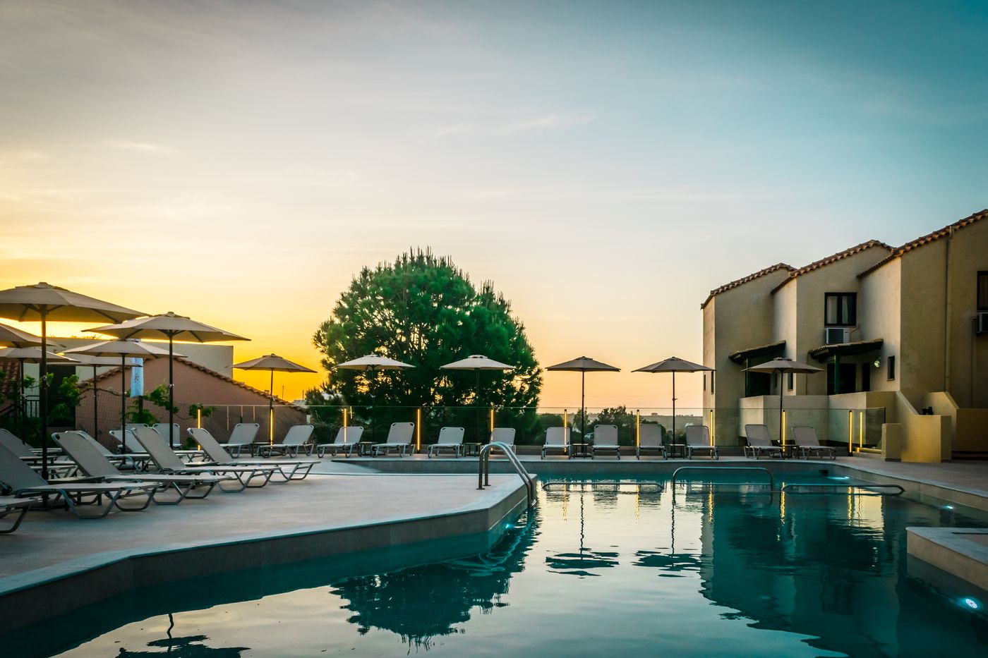 Dream-Village-Pool-5