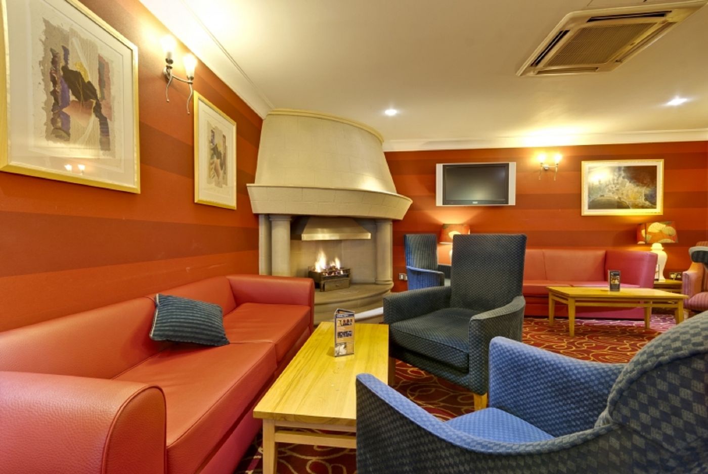 Best Western Premier Knowsley Suites Hotel & Spa-United Kingdom-KNOWSLEY, LIVERPOOL-Lobby-4
