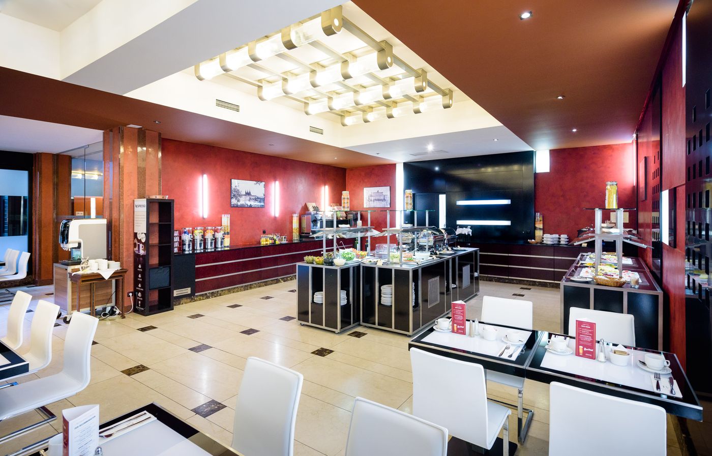 Grand-Majestic-Plaza-Hotel-Restaurant-14