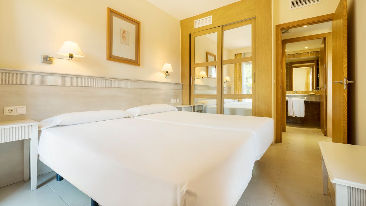 Ilunion-Tartessus-Sancti-Petri-Room-34