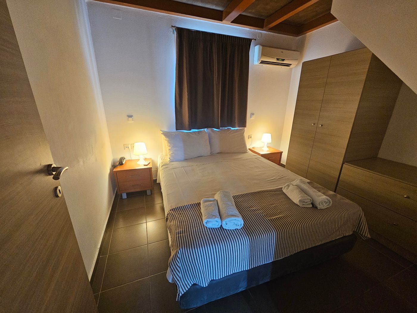 Elounda-Sunrise-Studios---Apartments-Room-32