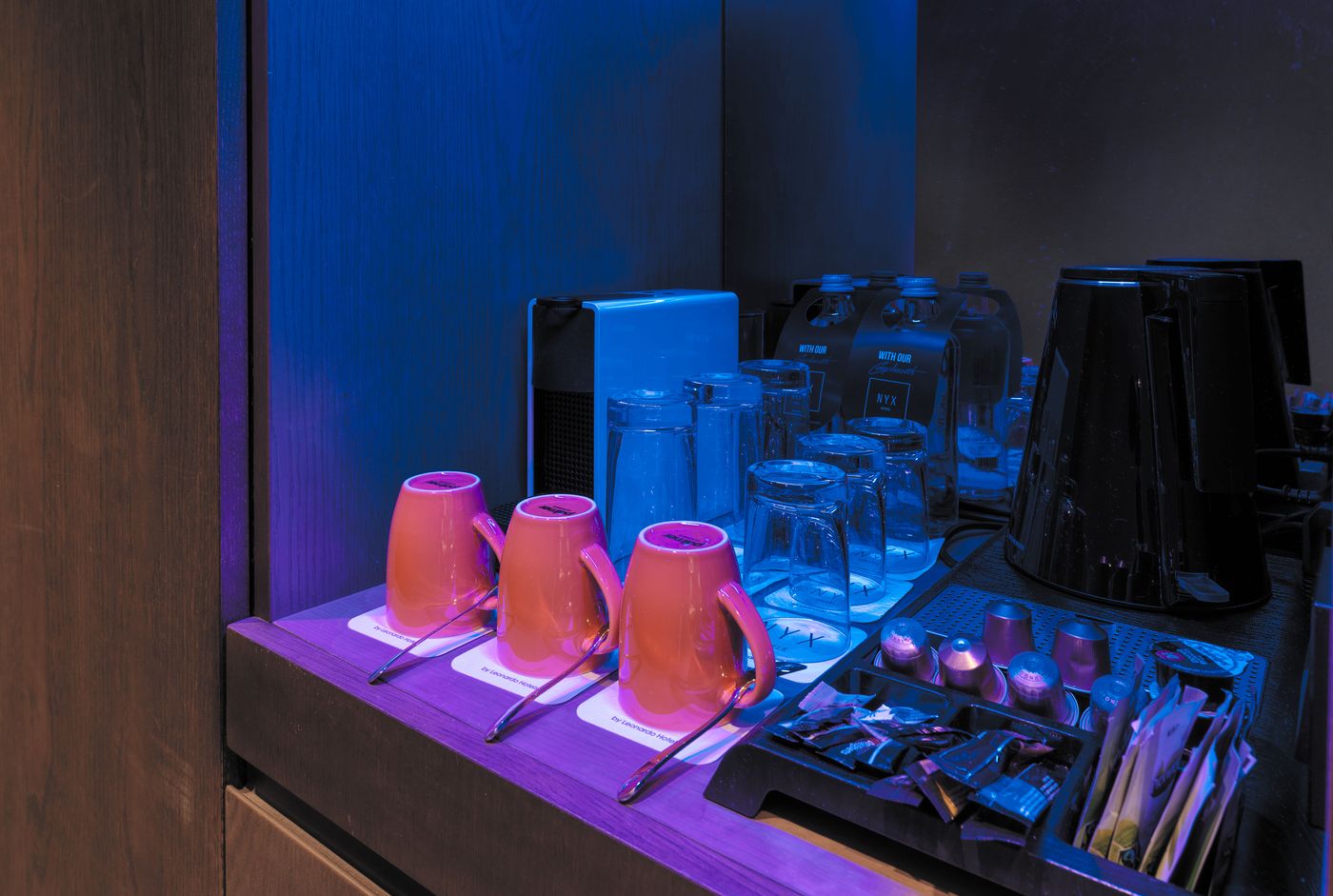 NYX-Esperia-Palace-Athens-by-Leonardo-Hotels-Room-20