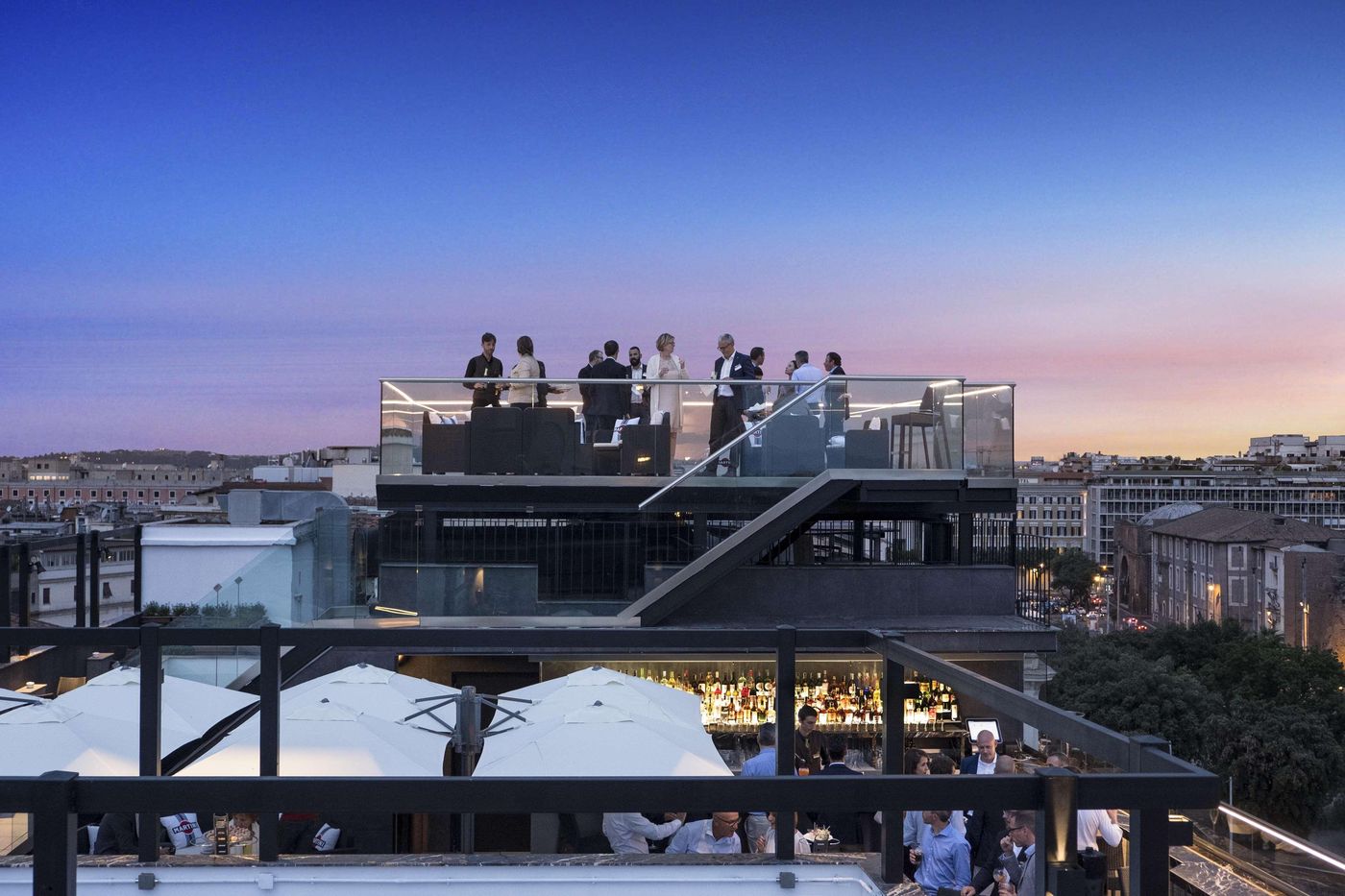 Golden-Tulip-Rome-Piram-Bar-61