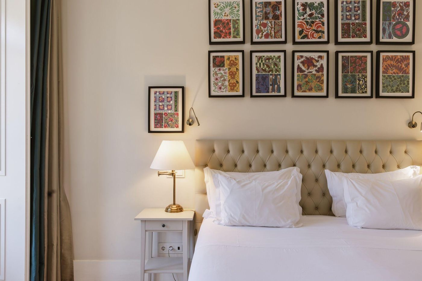 Alegria-A-Lisbon-Boutique-Hotel-Room-42