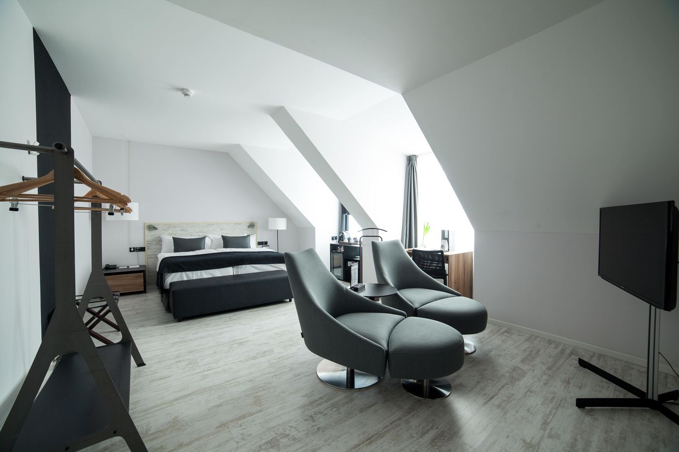Catalonia-Berlin-Mitte-Room-12