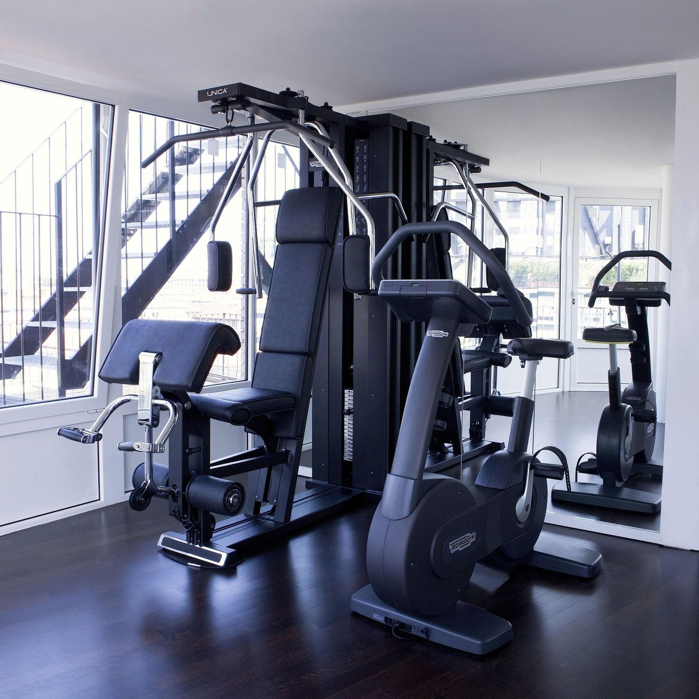 Mennini-Sports-and-Entertainment-33