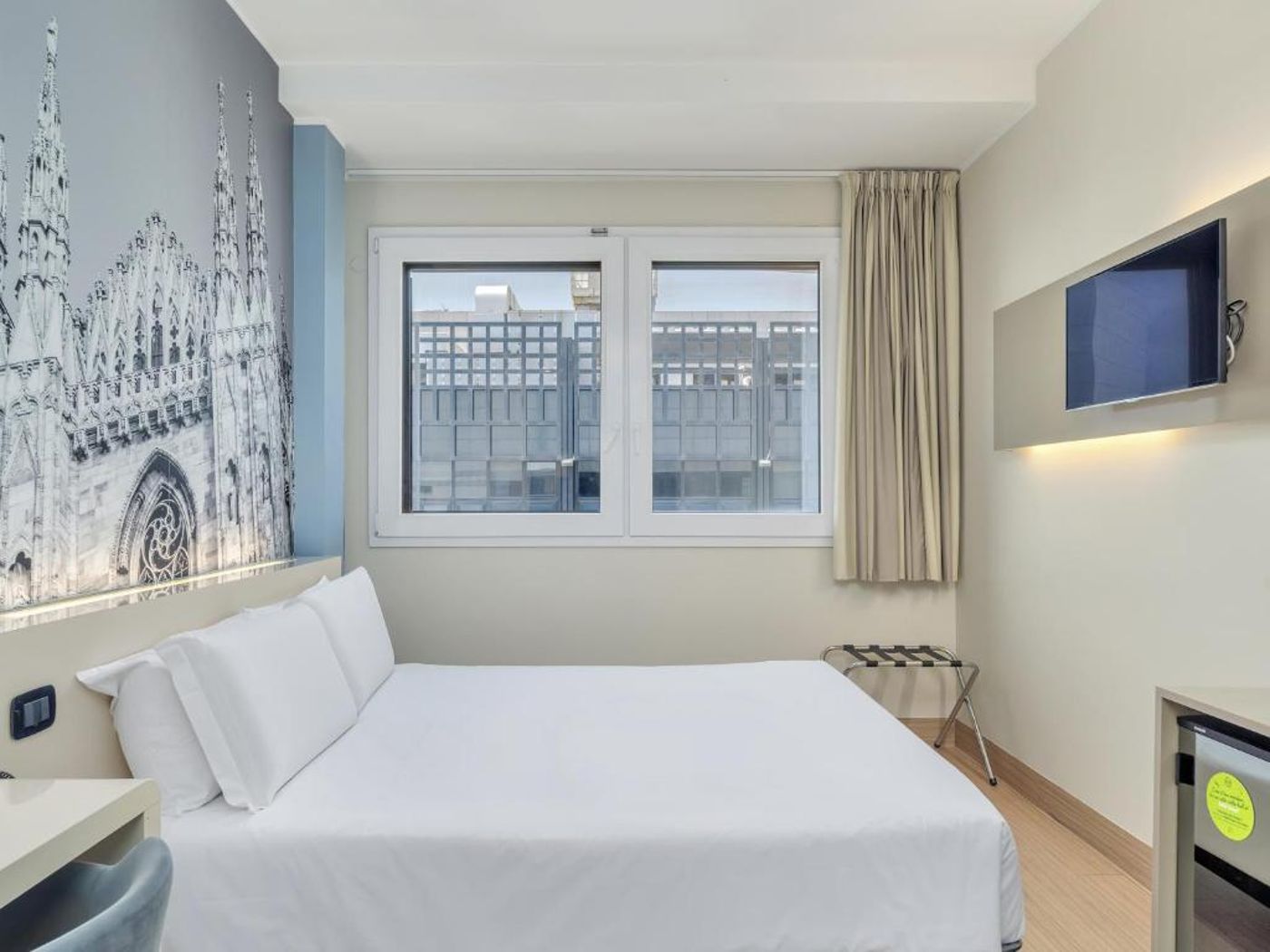 B-B-Hotel-Milano-Cenisio-Garibaldi-Room-21