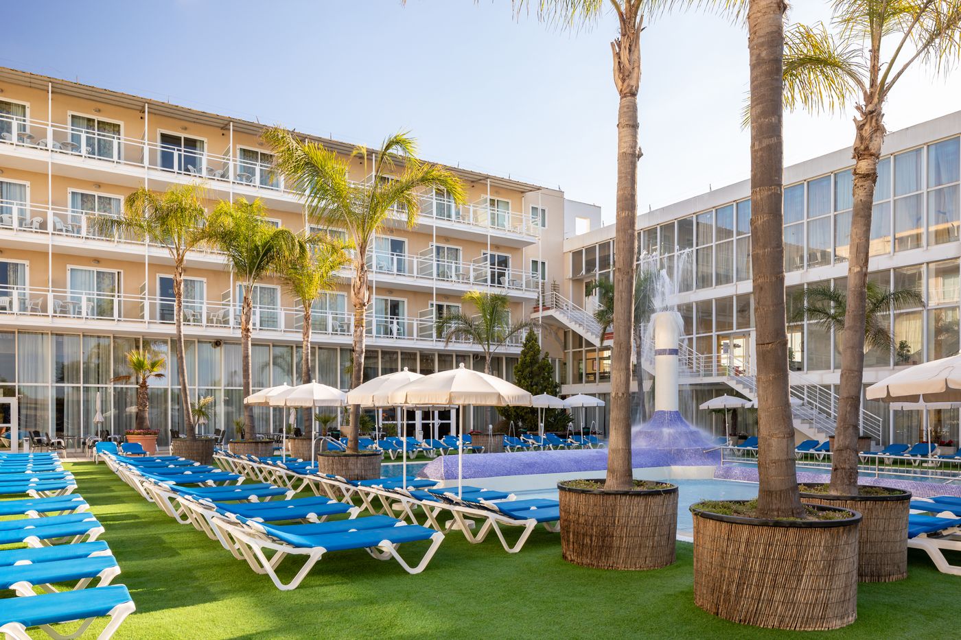 New - htop Platja Park