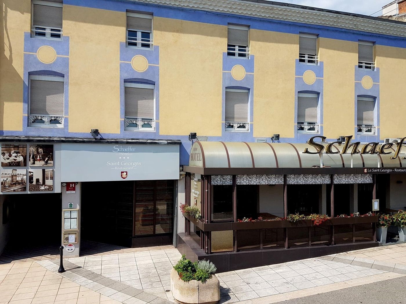 Logis Hotel Schaeffer Rest. Saint Georges - France - SERRIERES - General view - 8