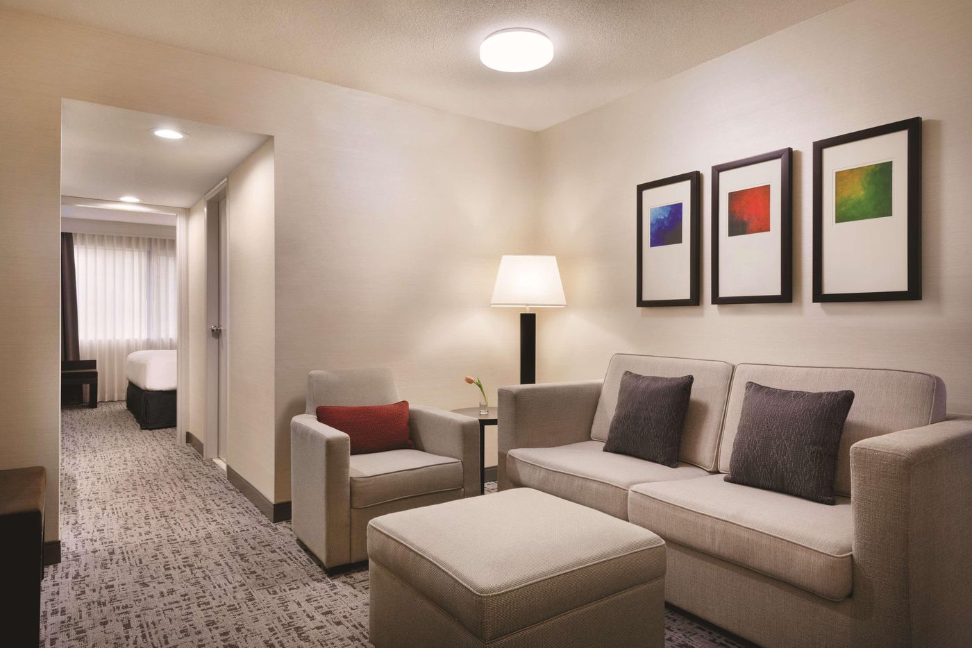 Radisson-Hotel-Vancouver-Airport-Room-32