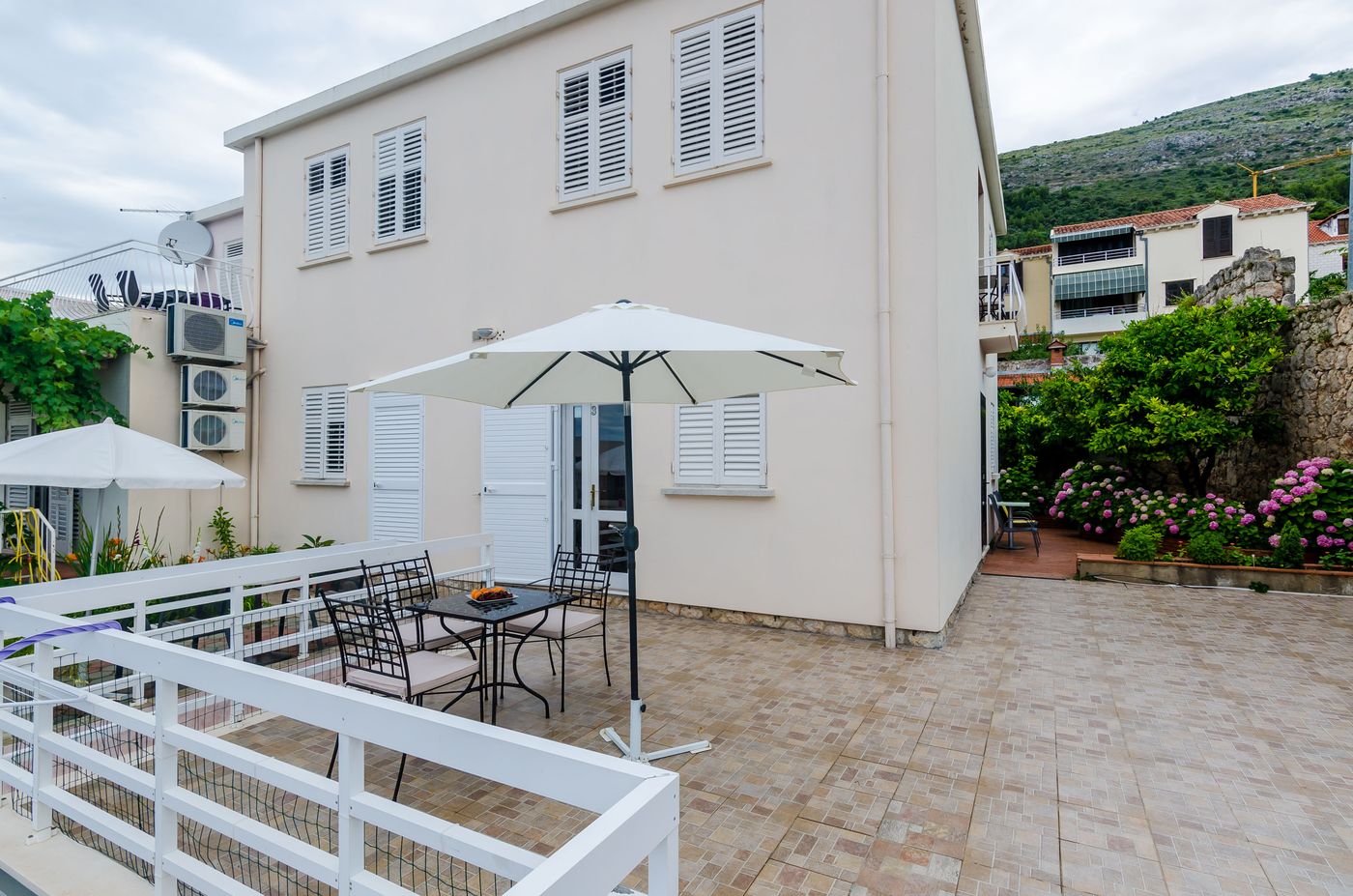 Villa-Katarina-Lobby-1