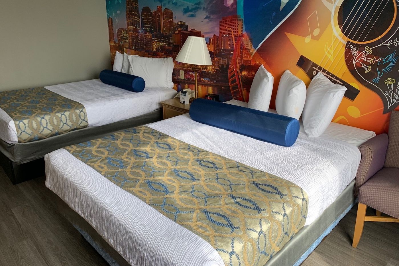 Ramada By Wyndham Nashville/Music Valley-United States-Nashville-Room-6