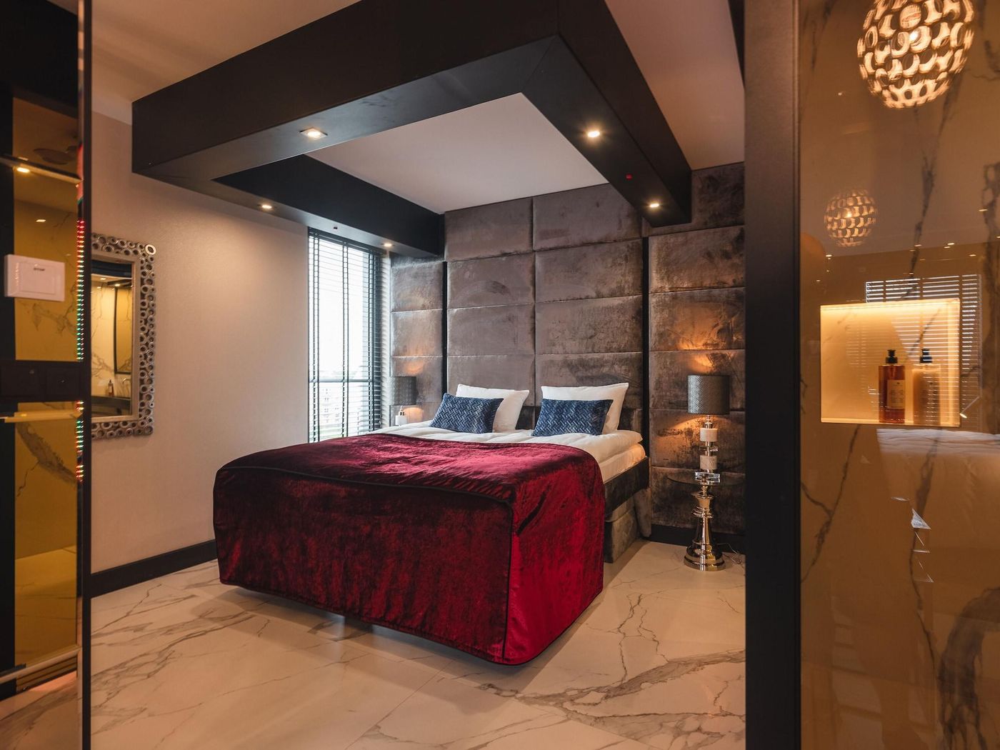 Art-Suites-Hotel-Room-42