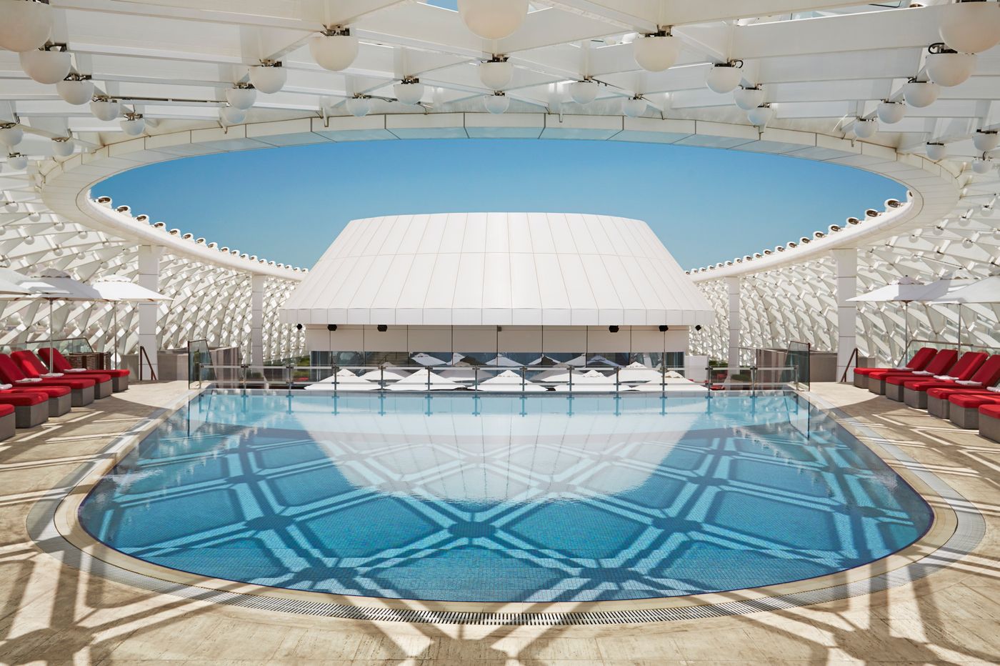 W-Abu-Dhabi---Yas-Island-Pool-81