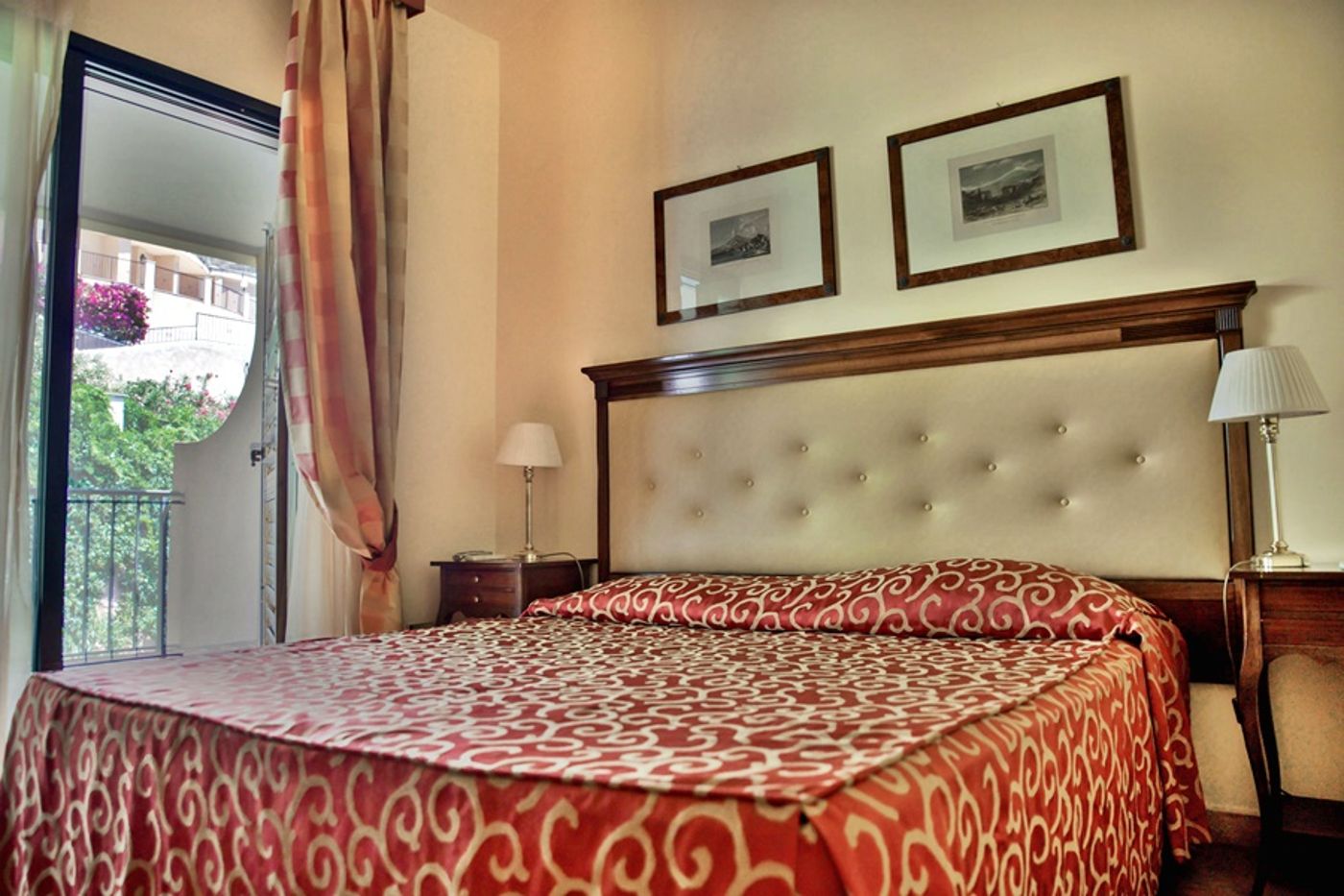 Hotel-Capo-dei-Greci-Room-17